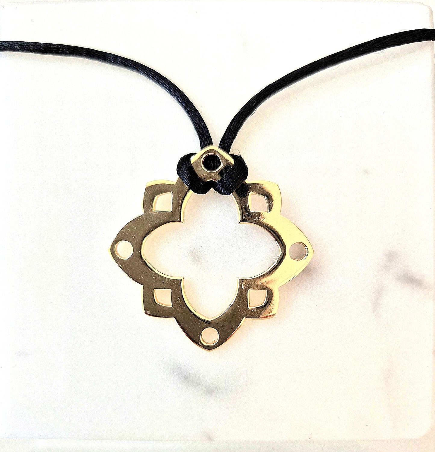 Ciondolo "Lucky Star" in Bronzo dorato