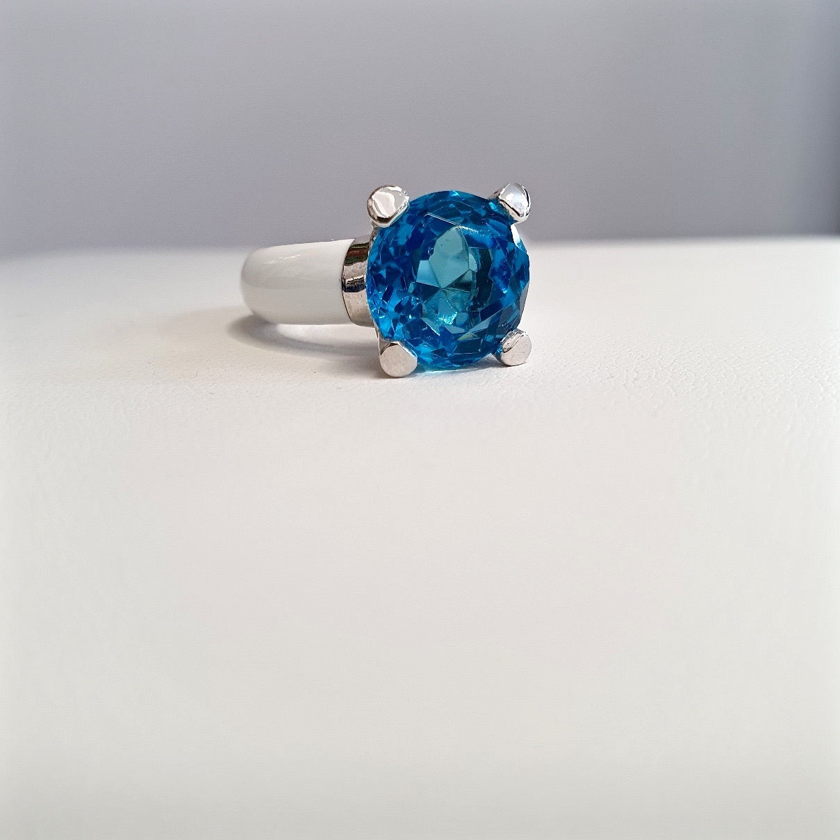 Anello Chiodo Bianco Azzurro