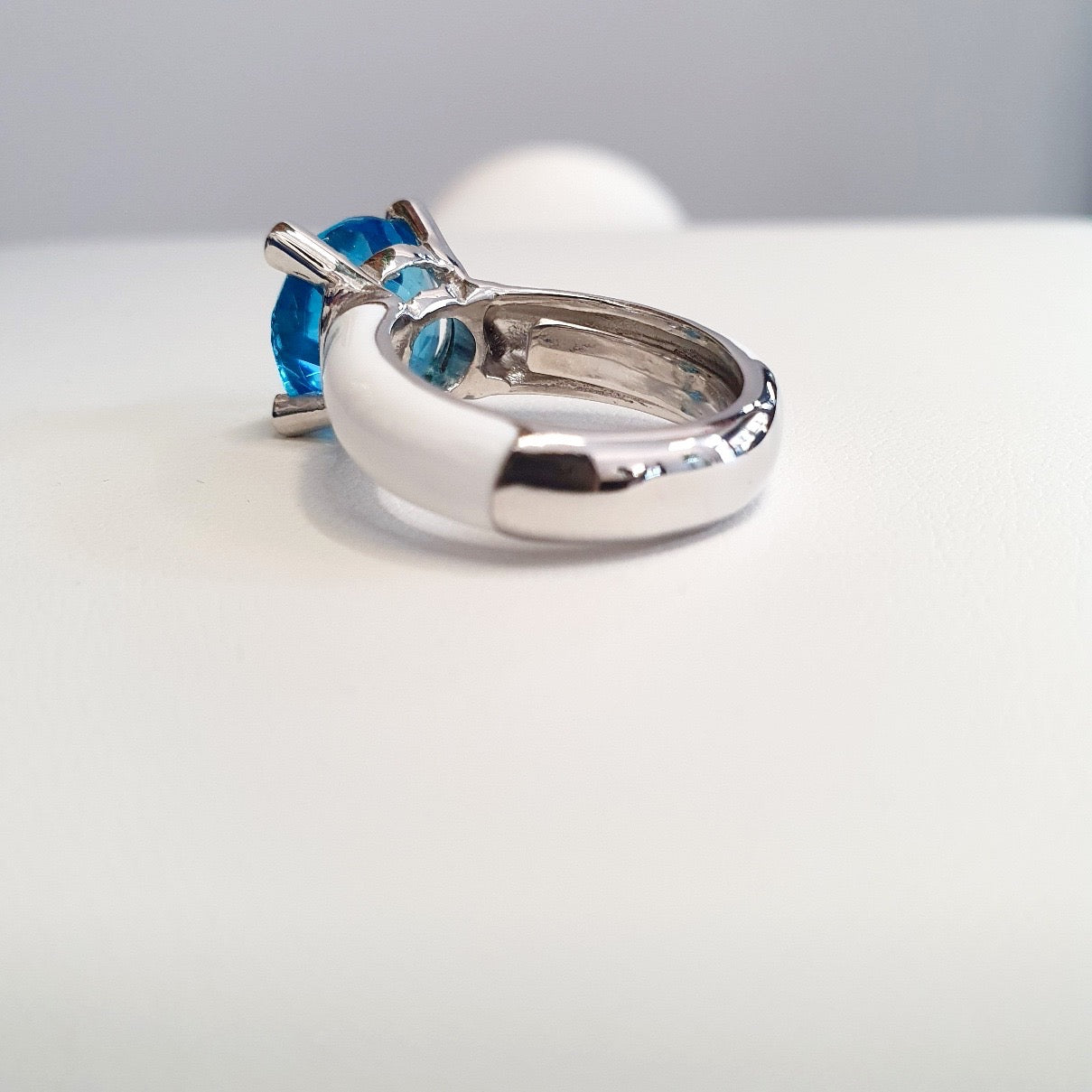 Anello Chiodo Bianco Azzurro