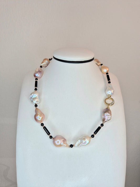 Collana Perle Barocche e Agata nera