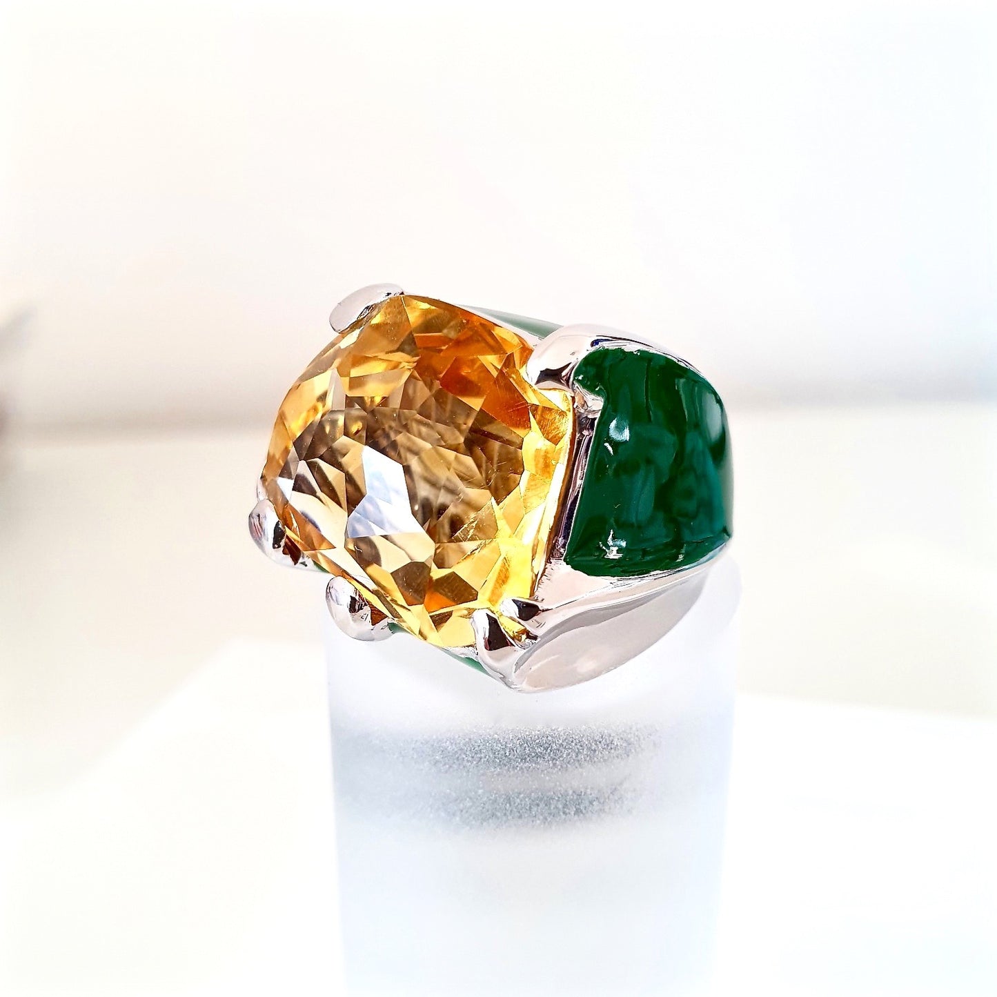 Anello "Cap D'Antibes"" by Dalton Flag